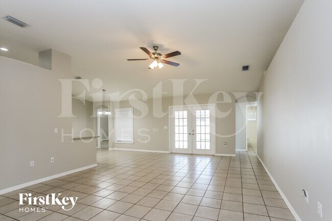 4501 Compass Oaks Dr