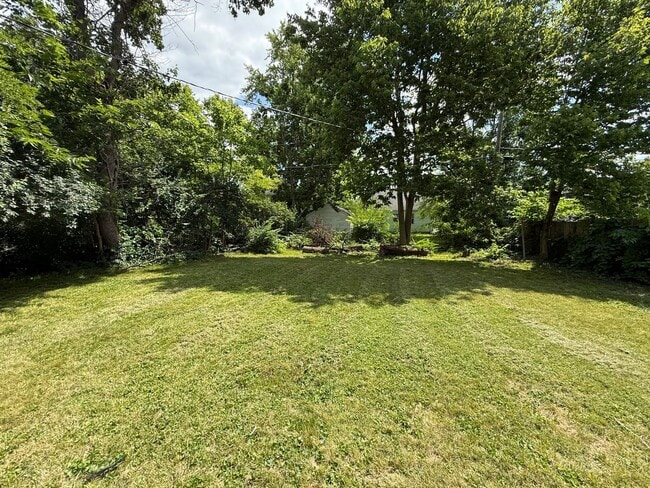 Photo - 2552 Renwood Pl