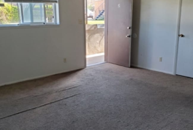 Photo - Binning Spring Unit 4