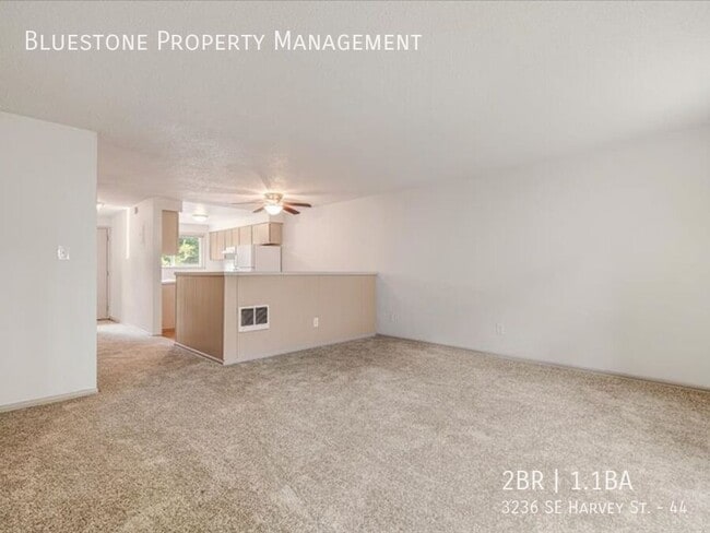 Building Photo - 3236 SE Harvey St Unit 44 Rental