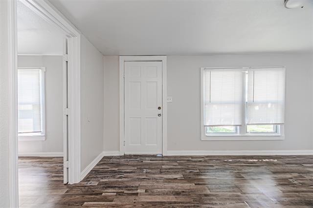 Photo - 3213 Obenchain St