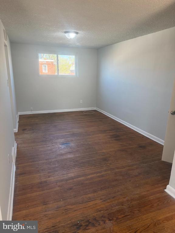 Photo - 1308 Harshaw Rd