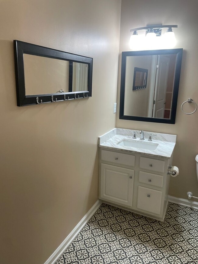 Photo - Updated 2 Bedroom, 2 Bath Condo - Westwood Village at Charter Colony