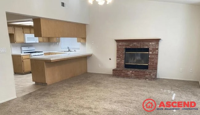 Photo - Spacious 3 Bedroom Home with Fireplace & Garage in Northwest Bakersfield
