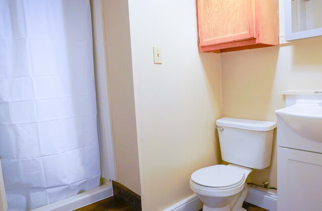 Photo - 435 N Water St Unit 5