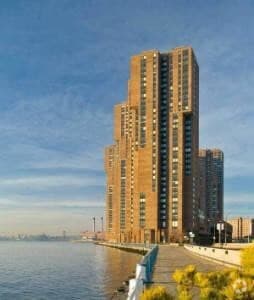 Building Photo - 30 Waterside Plaza Unit 2026B Rental