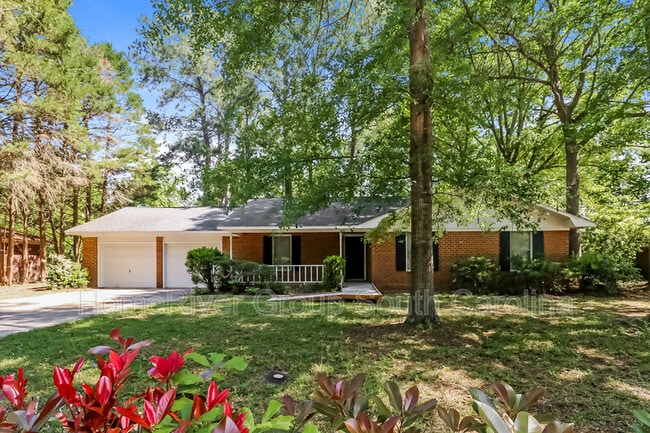Photo - 1670 Crowndale Dr House