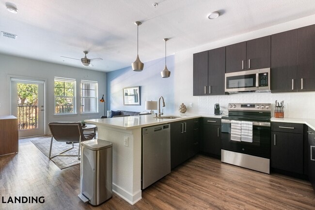 Photo - 1225 Utica Dr Unit 1-212