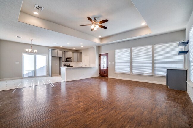 Photo - 3 Bedroom/2 Bath Beacon Hill Subdivision