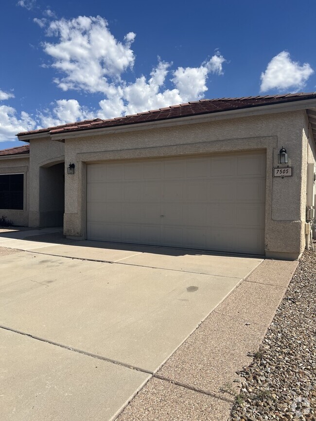 Building Photo - 7505 S Arizona Madera Dr Rental