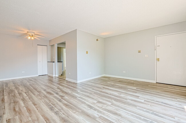Photo - 210 Klein Creek Ct Unit 5E