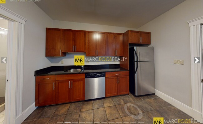 Photo - 4 Beacon St Unit 1