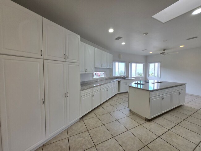 Photo - Renovated 3-Bedroom 2.5 bath  Home in Kula
