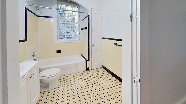 Photo - 1789 Commonwealth Ave Unit 3