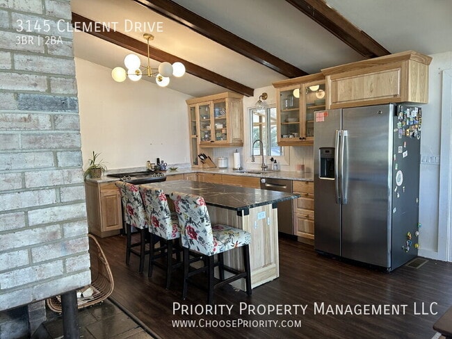 Photo - 3145 Clement Dr