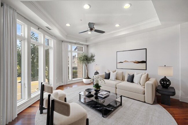 Photo - TH3 Henley Pl Unit TH3