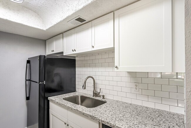 Photo - 7402 Alabonson Rd Unit 510