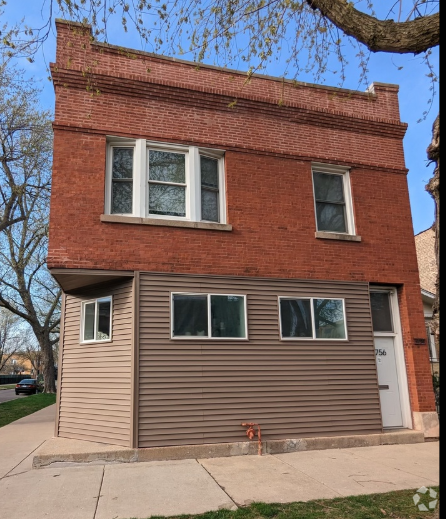 Building Photo - 3756 W Windsor Ave Unit 2 Rental