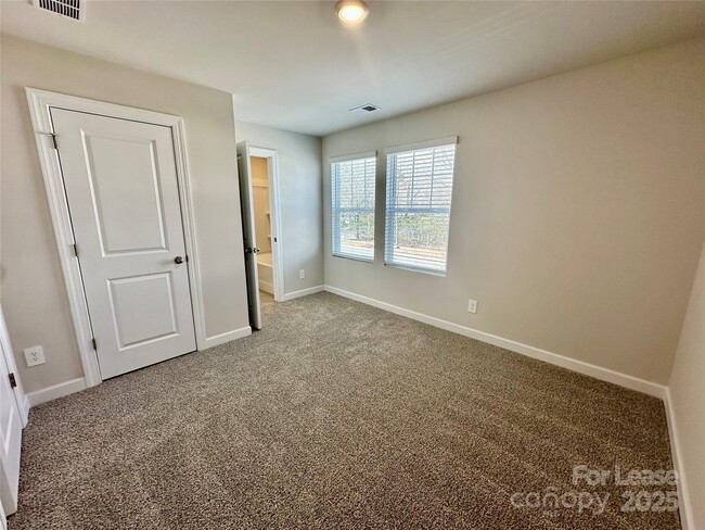 Photo - 1630 Vlg Grv Ln Townhome