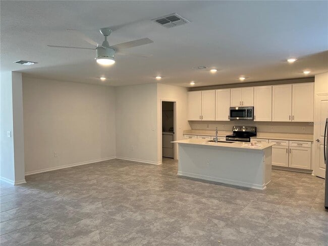 Photo - 930 Cattleman St