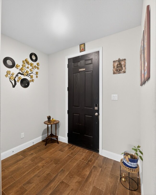 Photo - 6200 Marigold Dr