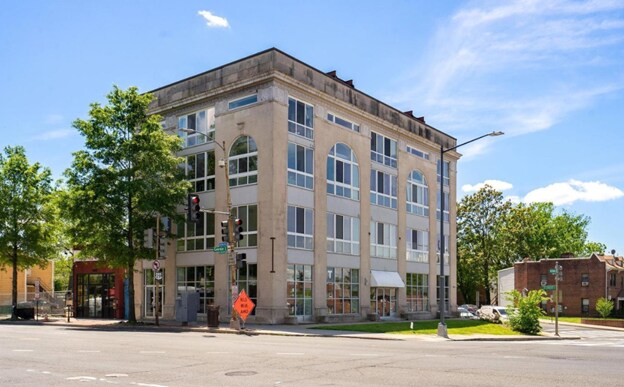 Photo - 5885 Colorado Ave NW Unidad 301