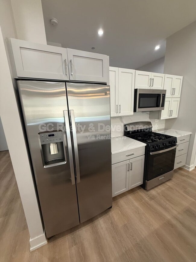 Photo - 5071 N Northwest Hwy Unidad 102
