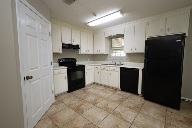 Photo - 4116 Hamilton Cir