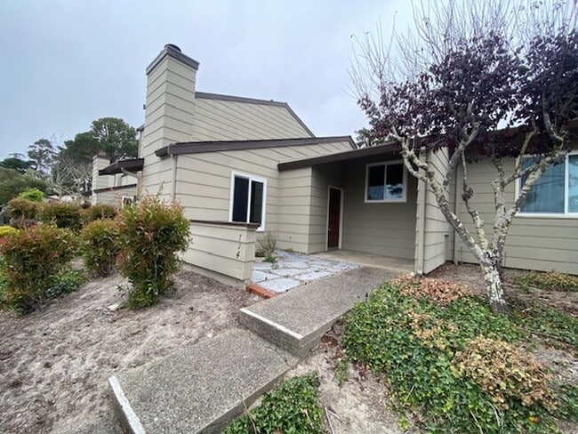 Building Photo - 714 Timber Trail