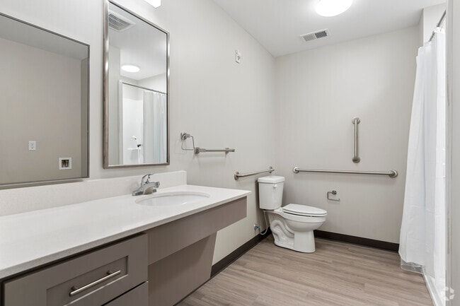 1BR, 1BA - 643SF - Primary Bathroom