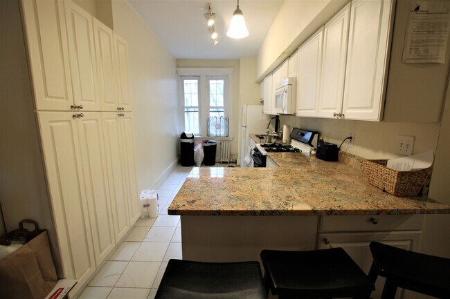 Photo - 1868 Commonwealth Ave Unit 5