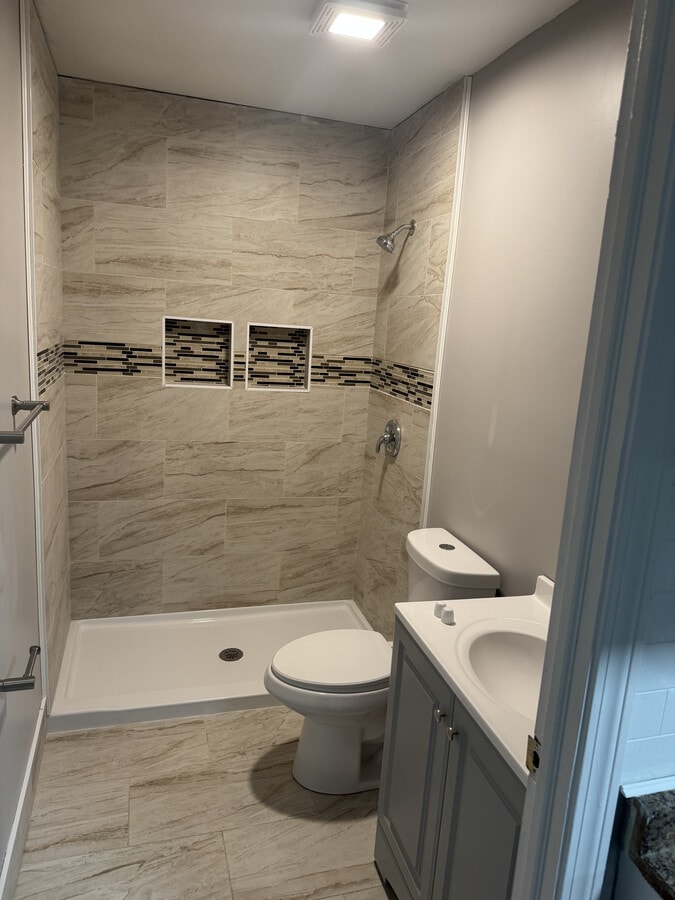 Photo - 995 Campbell Ave Unit 3