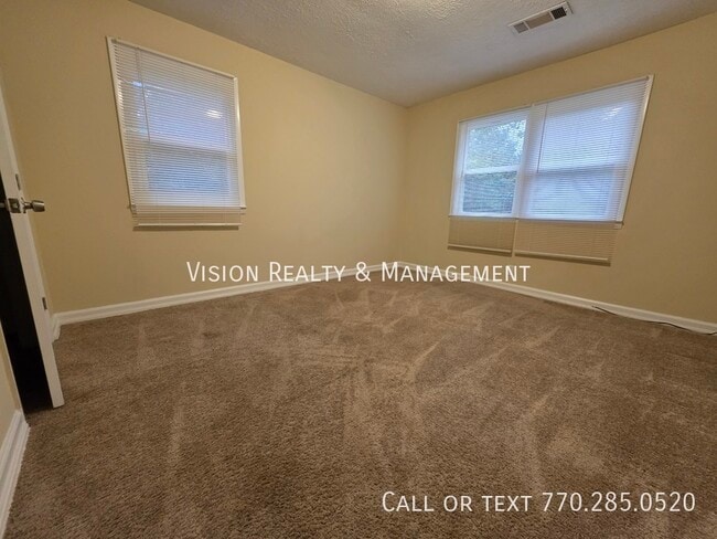 Photo - 219 Barrett Rd