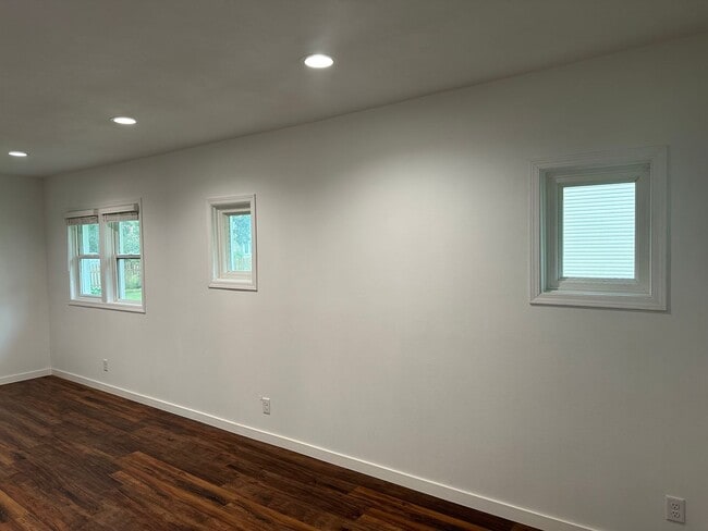 Photo - Remodeled 2 Bedroom House for Rent