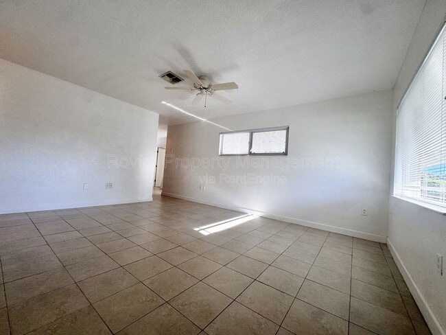 Photo - 408 New York Ave