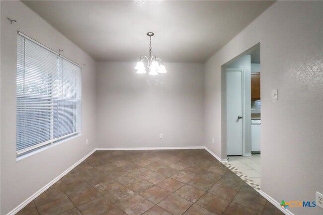Building Photo - 1705 Liberty Hill Dr Rental
