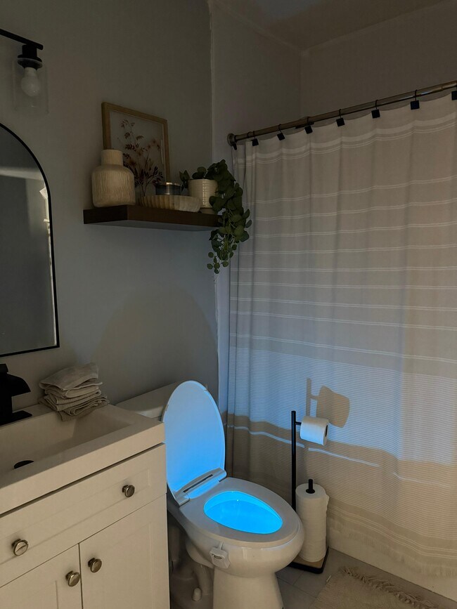 Photo - 64 Belmont St