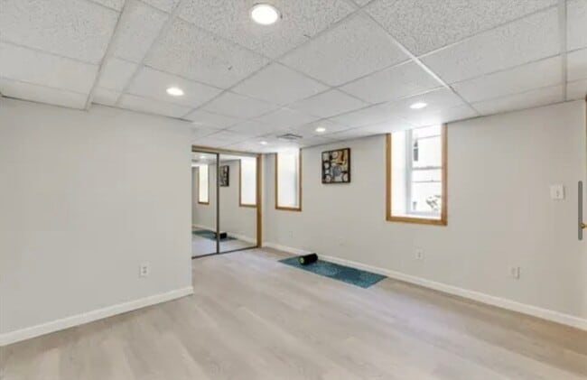 Photo - 19-21-21 Mt Vernon St Unit b