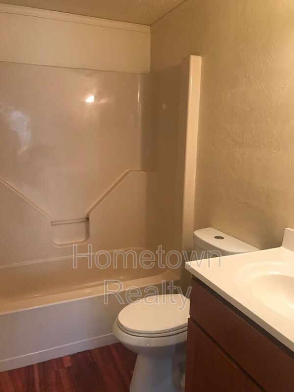 Photo - 1225 S Lee Ave Unit B