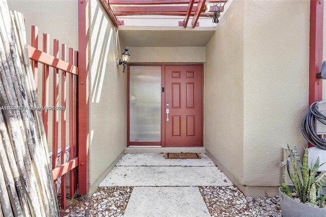 Photo - 1281 W Fairway Rd