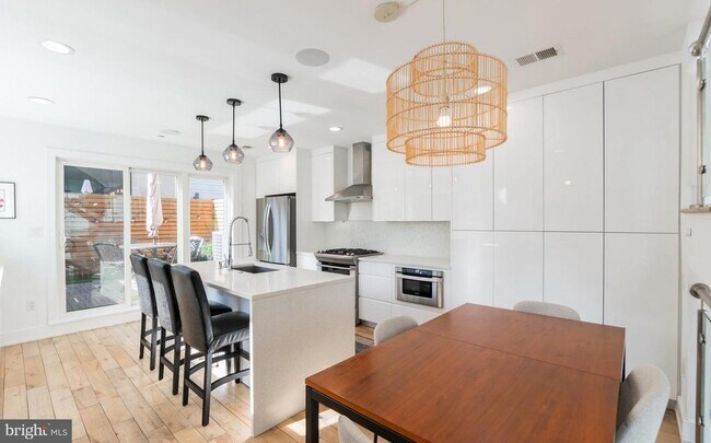 Photo - 1500 N Hancock St