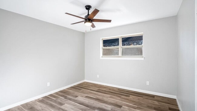Photo - 2416 Kimberly Ln