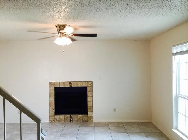 Photo - 5512 Lewis Ct