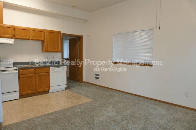 Photo - 1550 NW 51st St Unit 1