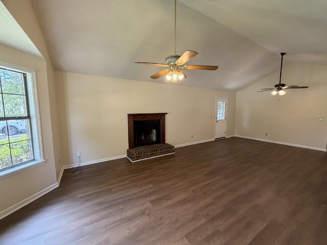 Photo - Home For Rent