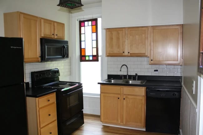 Photo - 503 E Smith Ave