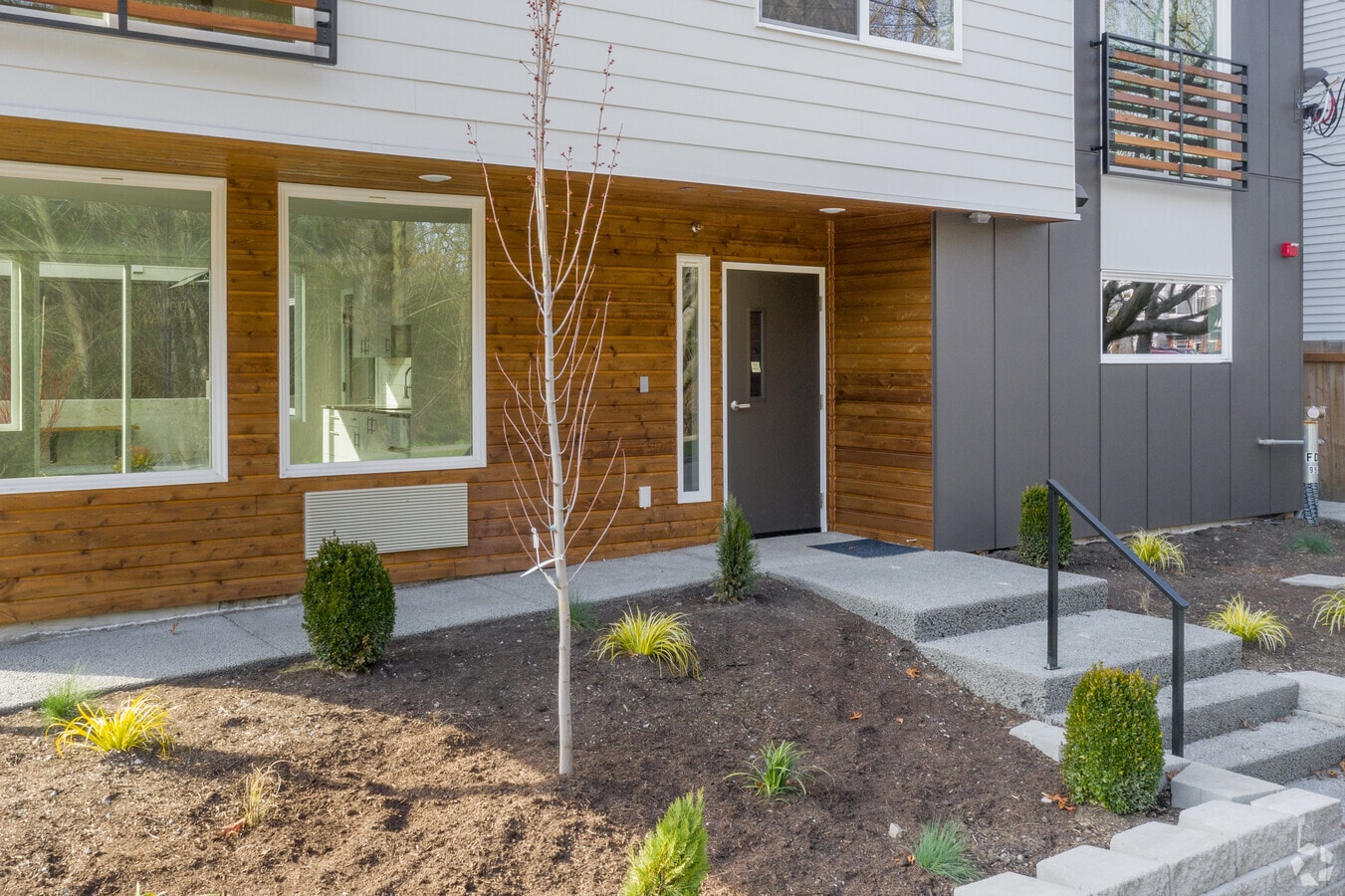 Photo - Parkside Apartments