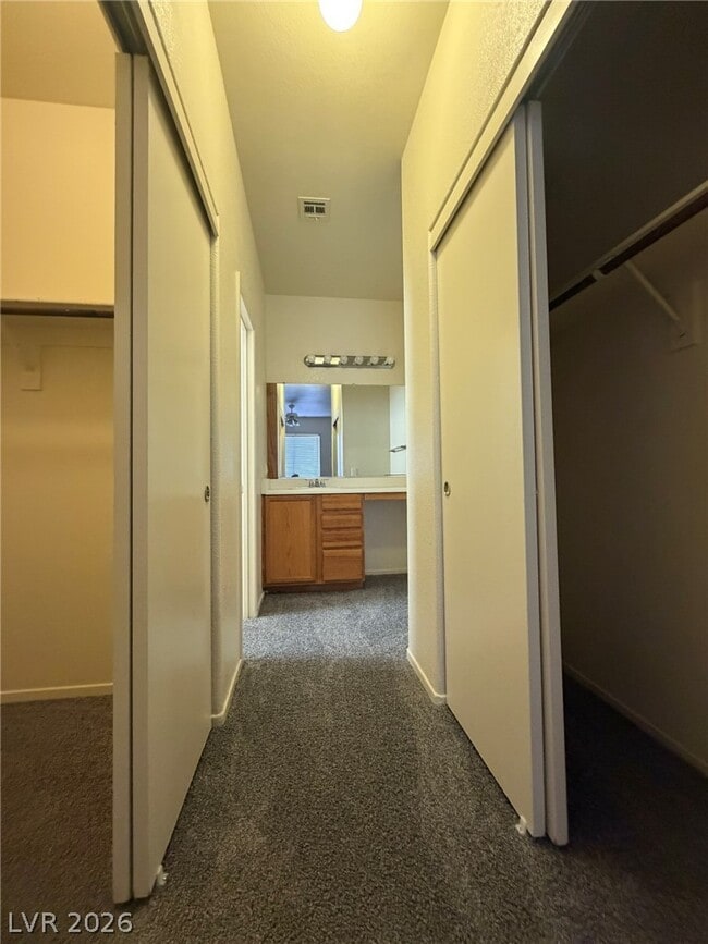 Building Photo - 7821 Sungrove Ct
