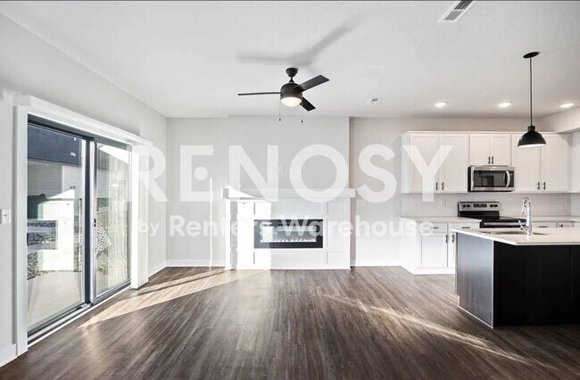 3648 NE Marissa Ln
