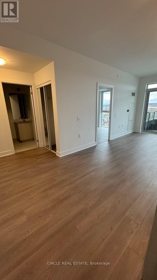 Photo - 2088 James St Unit 1101